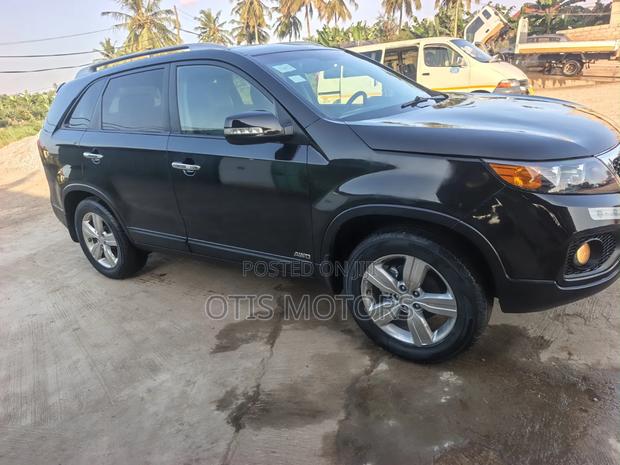Kia Sorento 2013 Black