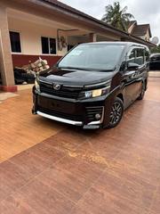 Toyota Voxy 2015 Black for sale