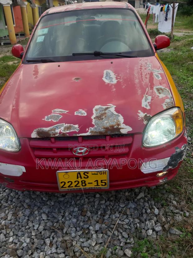Hyundai Accent 2005 Red