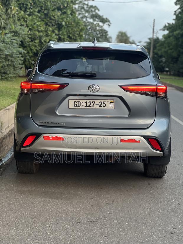 Toyota Highlander Limited AWD 2020 Blue