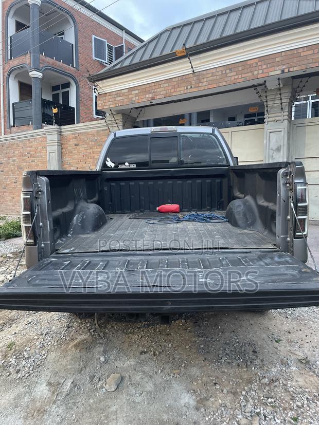 Ford F-150 Lariat 2012 Gray