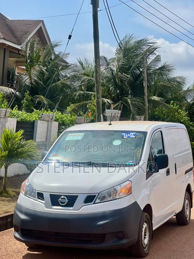 Nissan NV350 2017 White