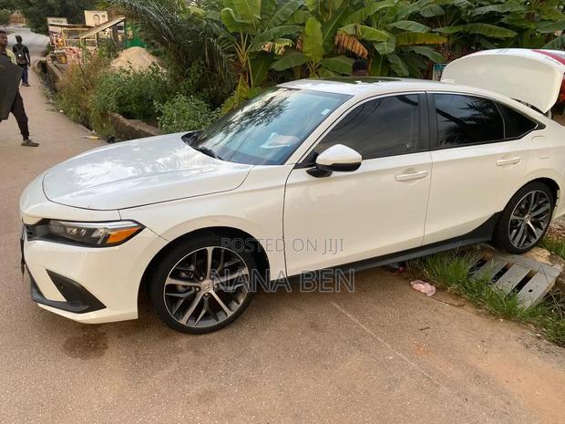 Honda Civic 2023 White