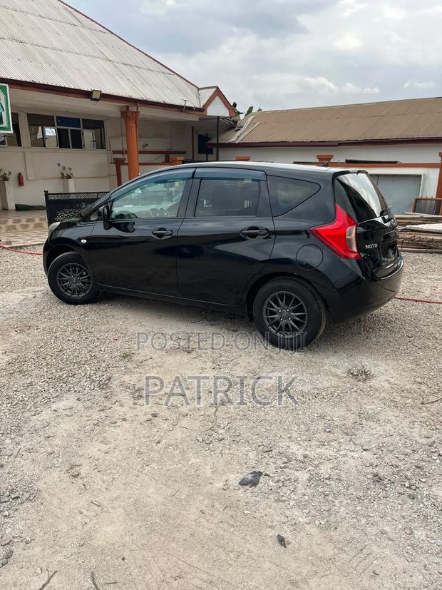 Nissan Versa 2015 Black