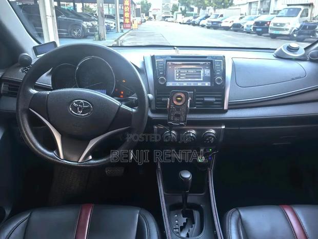 Toyota Yaris 2016 White