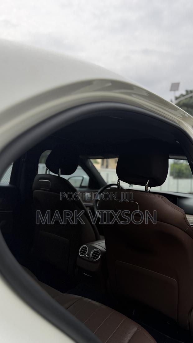 Mercedes-Benz E300 2018 White