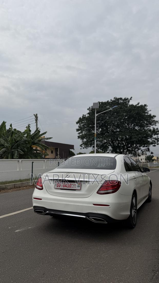 Mercedes-Benz E300 2018 White