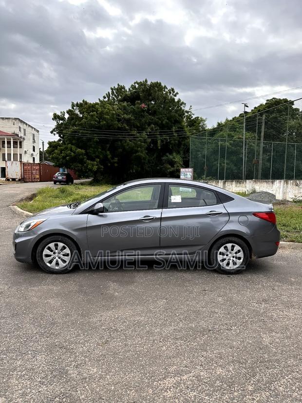 Hyundai Accent 2016 Gray