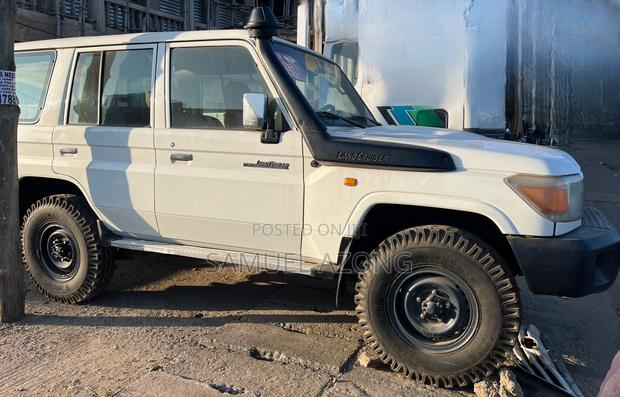 Toyota Land Cruiser 79 Series 2012 White