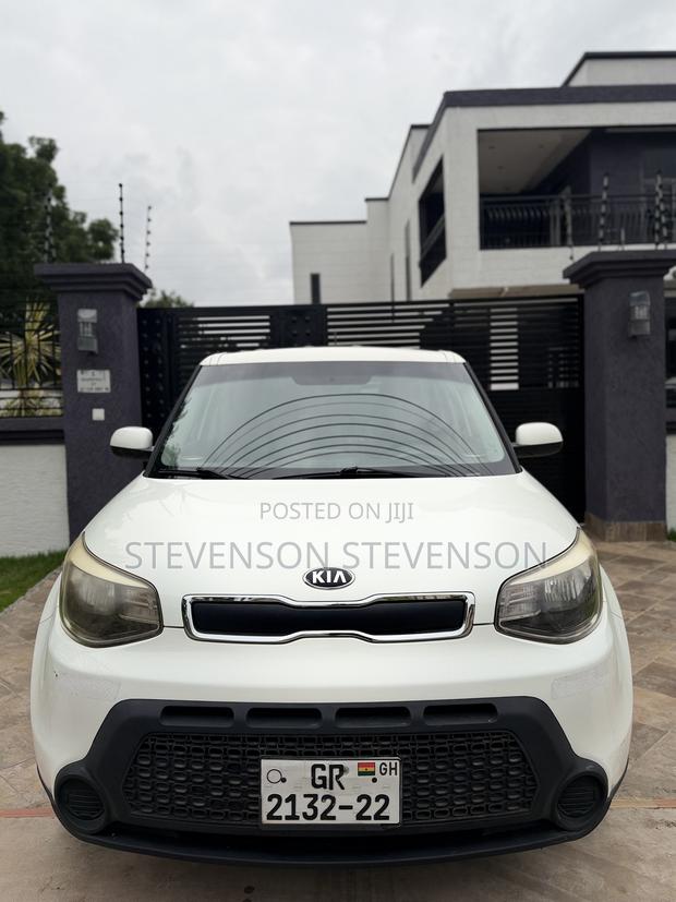 Kia Soul Base Hatchback 2016 White