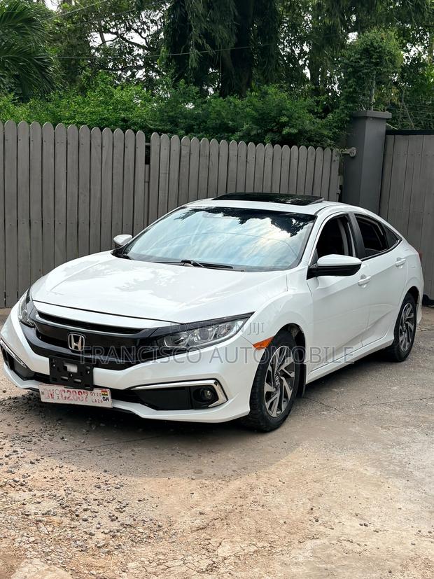 Honda Civic EX 4dr Sedan (1.5L 4cyl) 2016 Off white