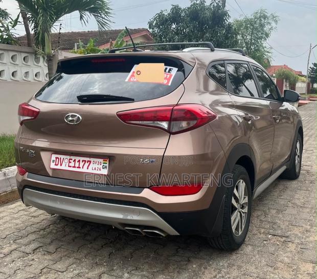 Hyundai Tucson 2016 Gray