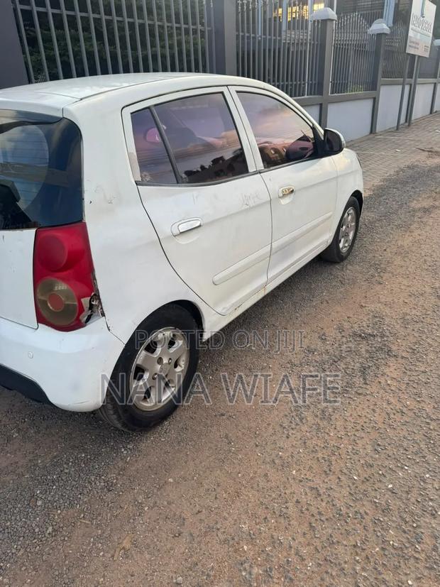 Kia Morning 2010 White