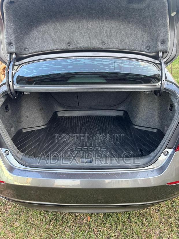 Honda Accord Sport 2018 Gray