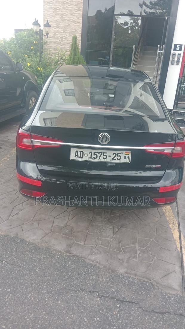 MG MG5 Comfort Standard Range 2023 Black