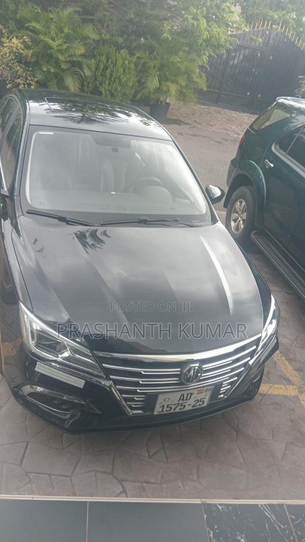 MG MG5 Comfort Standard Range 2023 Black