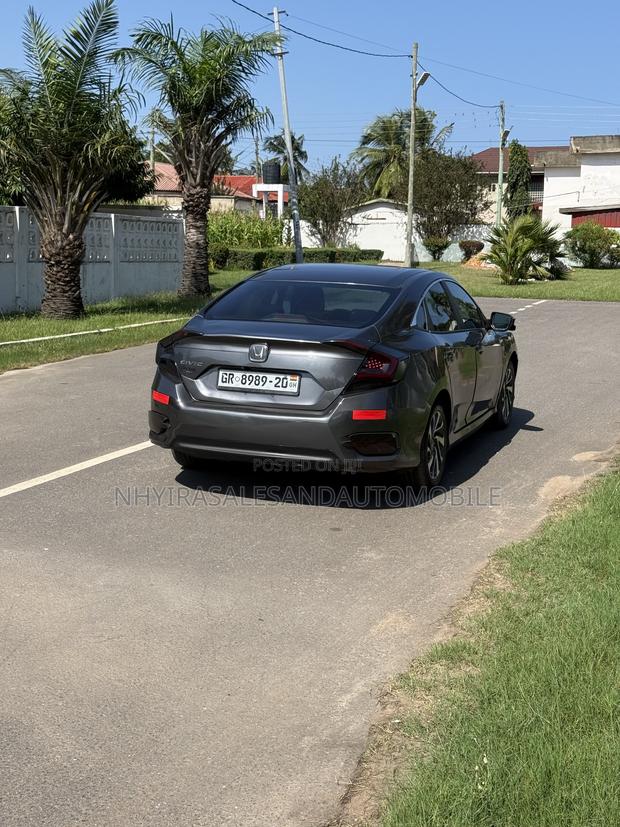 Honda Civic 2017 Gray