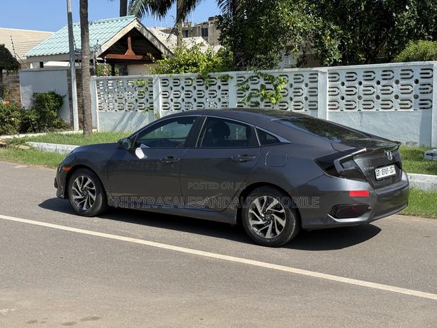 Honda Civic 2017 Gray