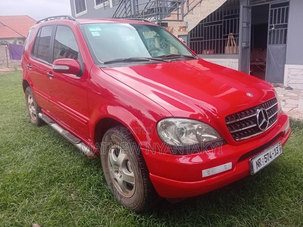Mercedes-Benz M Class 2001 Red