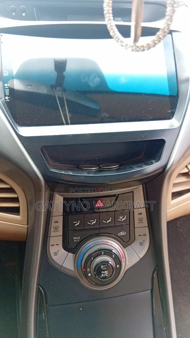 Hyundai Elantra Limited 2012 Black