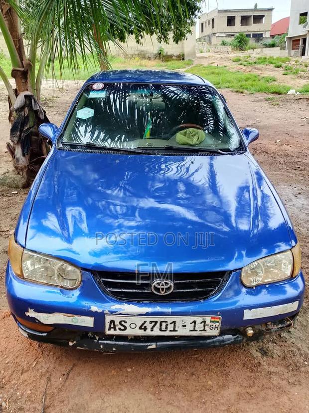 Toyota Corolla 2002 Blue