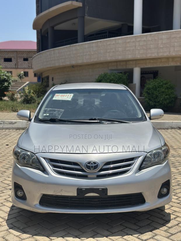 Toyota Corolla L 4dr Sedan (1.8L 4cyl 5M) 2012 Silver