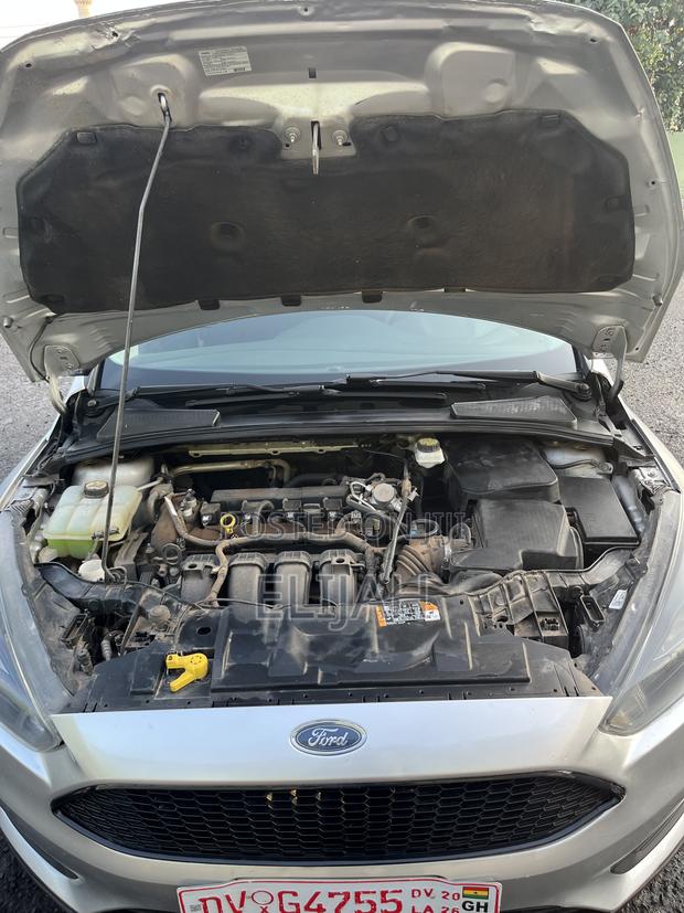 Ford Focus 2019 Silver