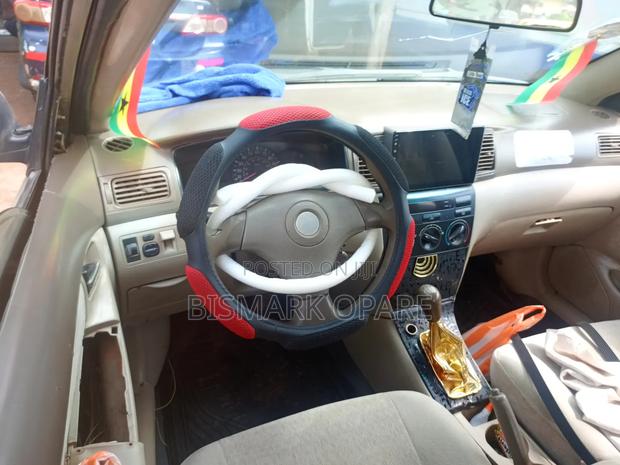 Toyota Corolla 2005 Brown