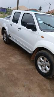 Nissan Hardbody 2004 White for sale