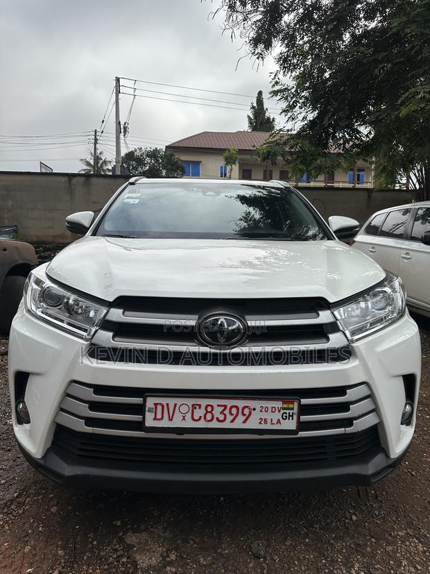 Toyota Highlander XLE 2019 White