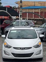 Hyundai Elantra Limited Sedan FWD (1.8L 4cyl 6A) 2016 White for sale