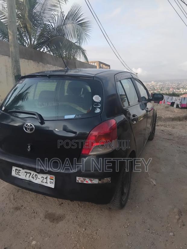 Toyota Vitz 1.0 FWD 5dr 2008 Black