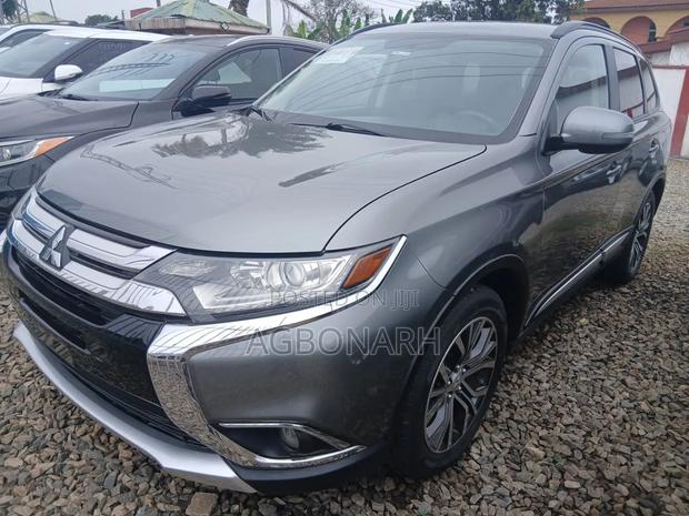 Mitsubishi Outlander Sport 2019 Gray
