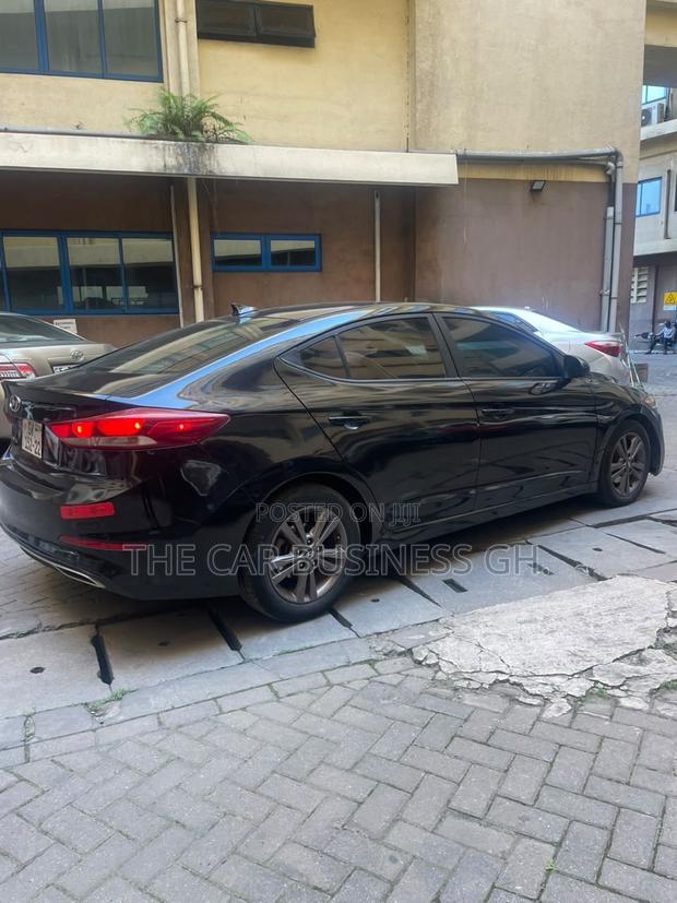 Hyundai Elantra Limited 2018 Black
