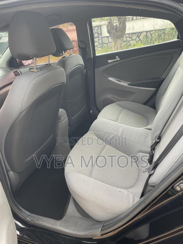Hyundai Accent 2012 Black