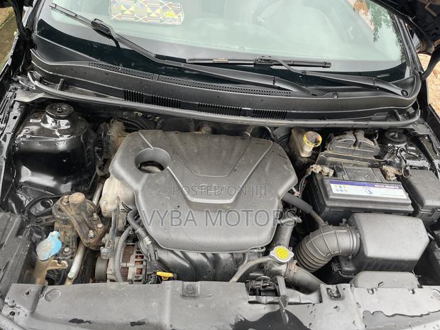 Hyundai Accent 2012 Black