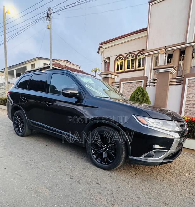 Mitsubishi Outlander 2.4 PHEV AWD 2019 Black