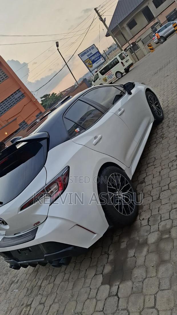Toyota Corolla Hatchback 2020 White