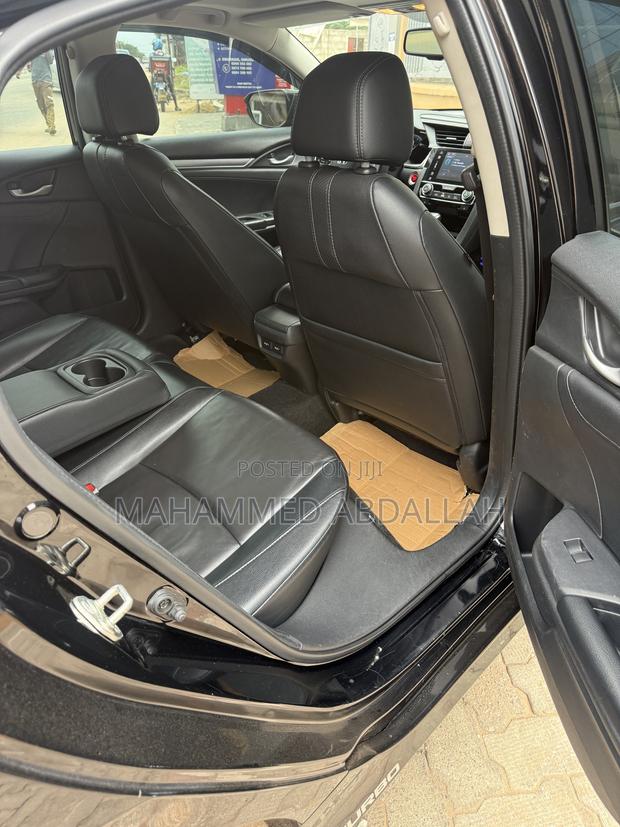 Honda Civic Touring 4dr Sedan (1.5L 4cyl) 2017 Black