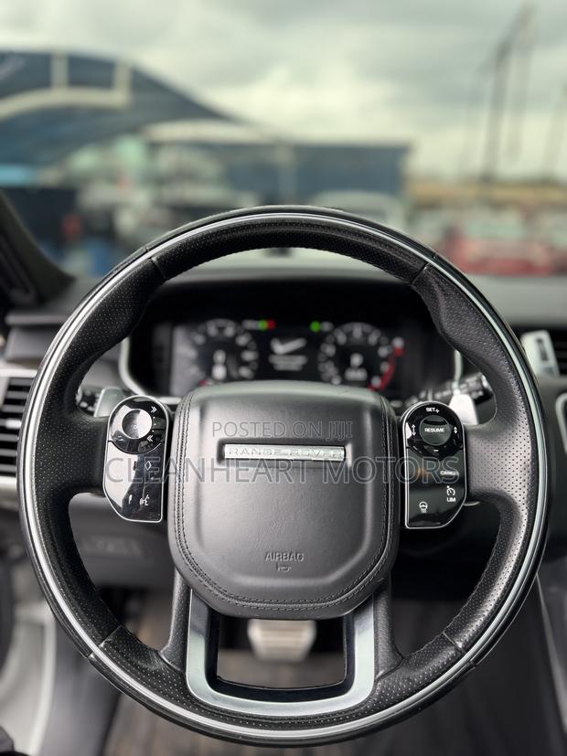 Land Rover Range Rover Sport HSE 2019 White