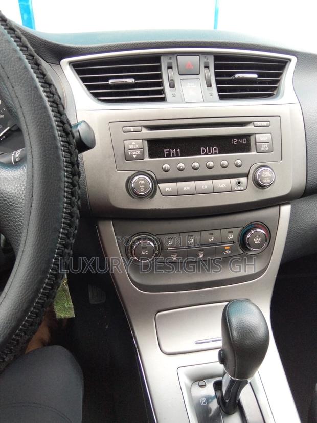 Nissan Sentra 2014 Silver