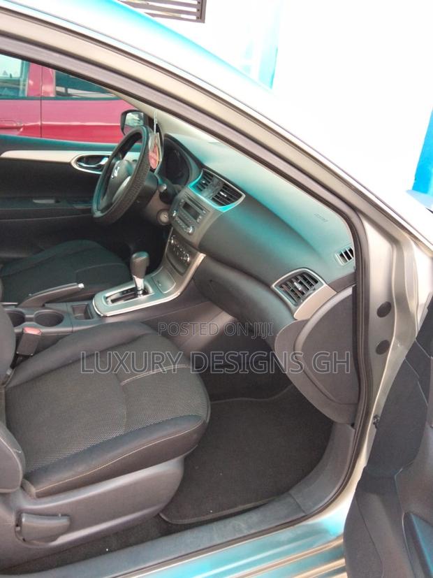 Nissan Sentra 2014 Silver