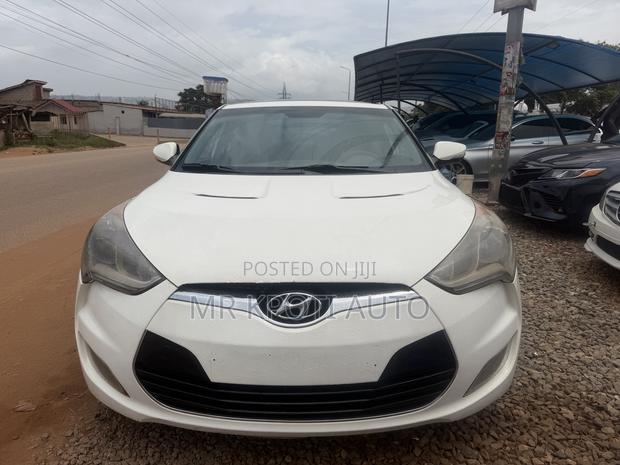 Hyundai Veloster 2013 White