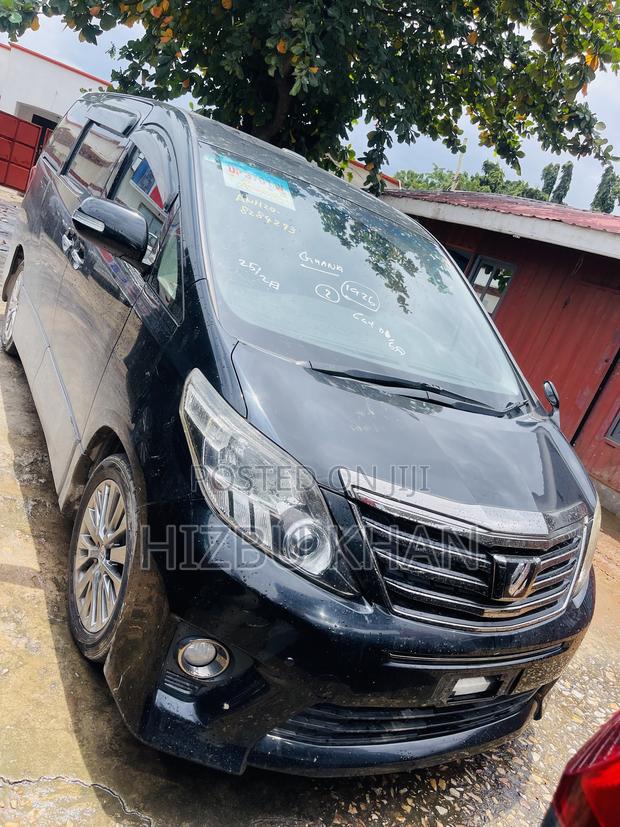 Toyota Alphard 2.4 Petrol FWD 2013 Black