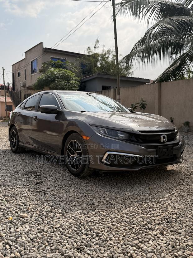 Honda Civic EX Sedan 2019 Gray