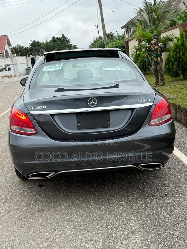 Mercedes-Benz C300 Luxury 4Matic Sedan AWD (2.0L 4cyl 7A) 2016 Gray