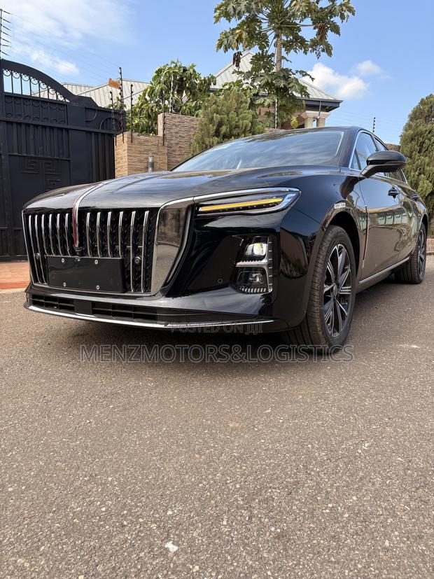 Hongqi E-HS9 Flagship 2025 Black