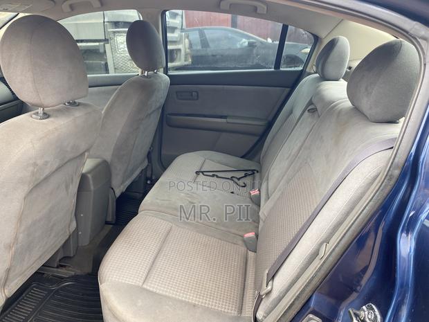 Nissan Sentra 2011 Blue