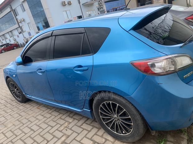 Mazda Axela SV Premium 2014 Blue