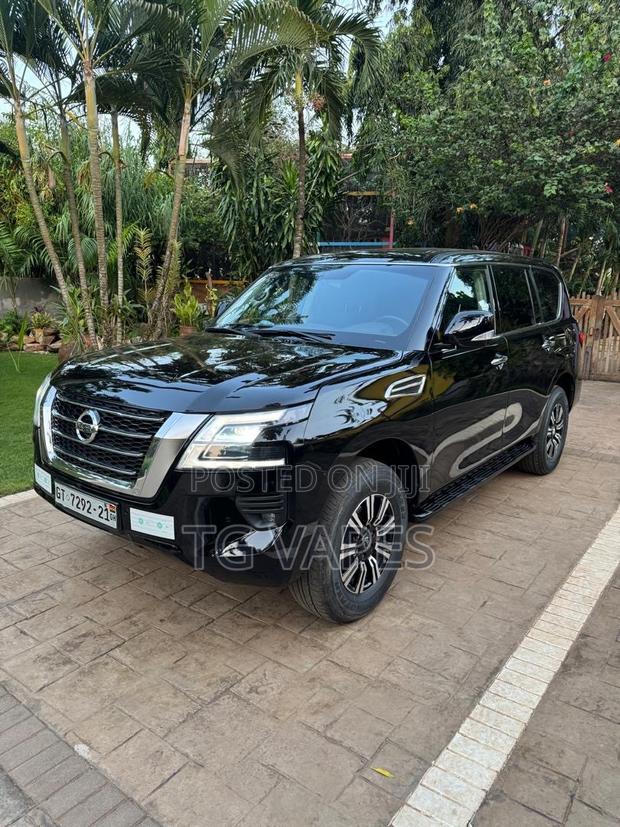 Nissan Patrol 2021 Black